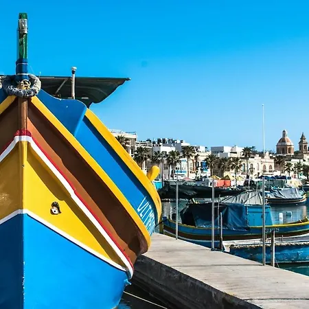 Bright & Airy In - Sleeps 3 Apartmán Sliema